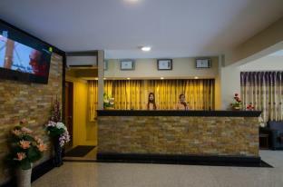 Grace Treasure Hotel