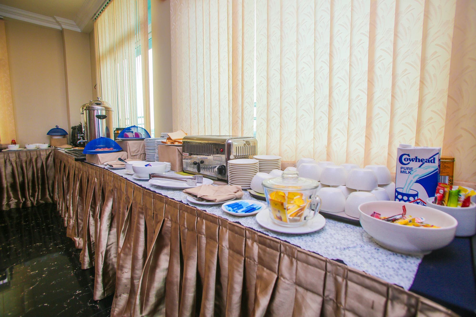 Grace Treasure Hotel